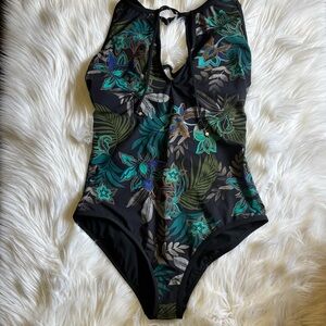 Amoressa Women's Swimwear Allana Plato Underwire One Piece Swimsuit Size 14